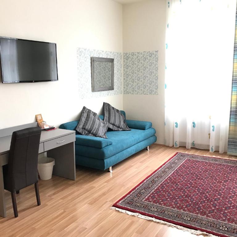 Hotel Bellini - Chambre Familiale avec Douche - 5