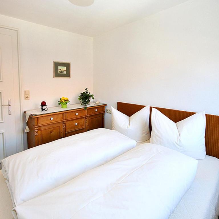 LANDHAUS Mayer - TOP-Ferienwohnungen - Apartment mit 2 Schlafzimmern - 4