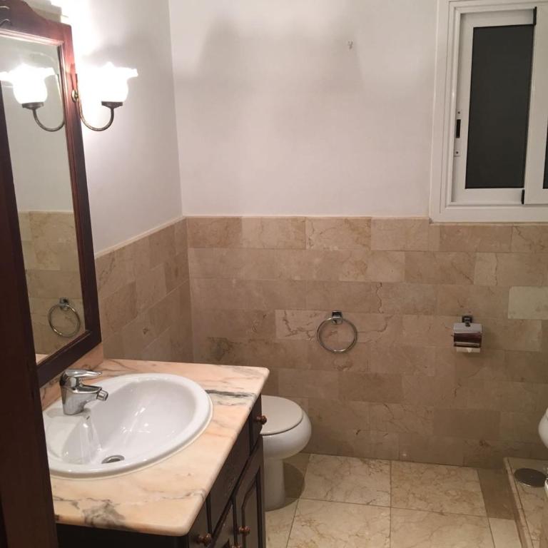 URBANIZACIÓN CÓRDOBA - Villa con piscina privada - 11