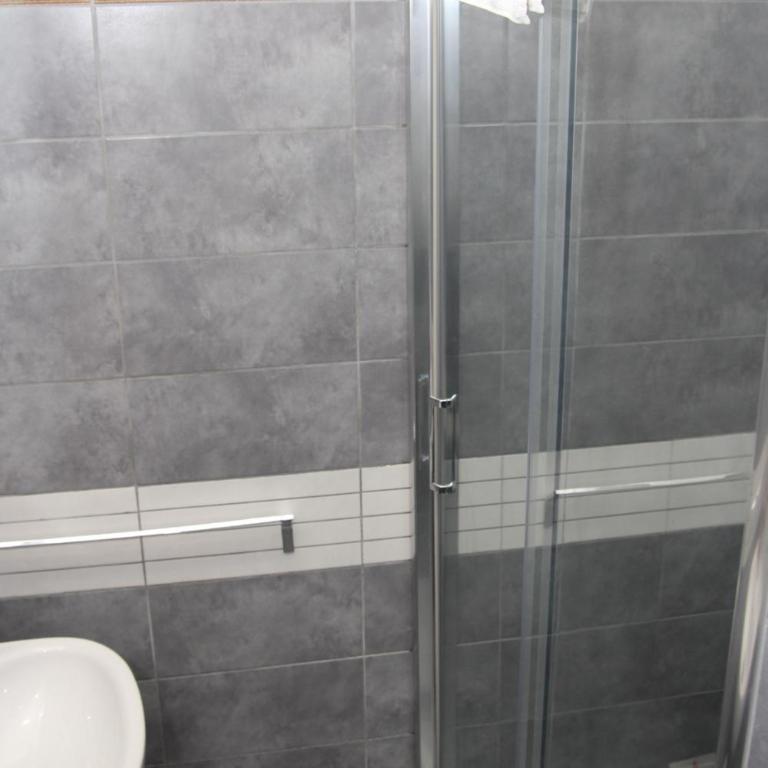 Homesuitehome - Camera Tripla con Bagno Privato - 19