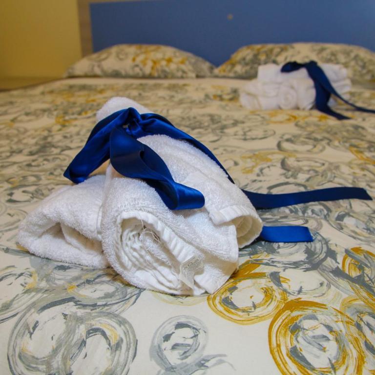 Homesuitehome - Camera Tripla con Bagno Privato - 6