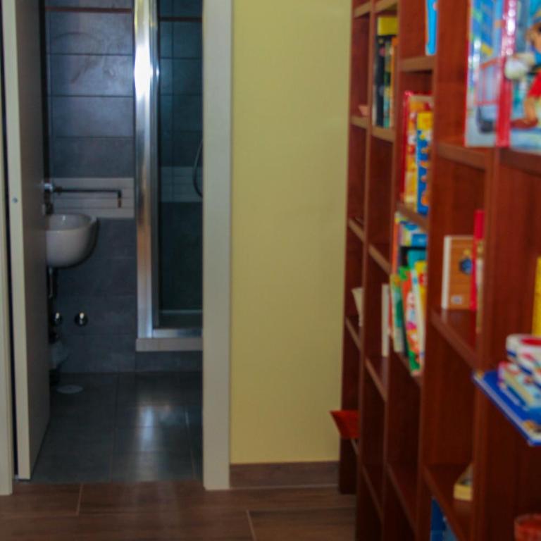 Homesuitehome - Camera Tripla con Bagno Privato - 12