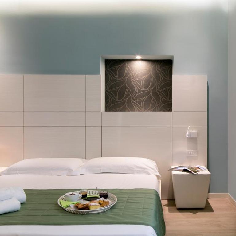 Navigliotel 19 - Rooms & Suites - Camera Superior Matrimoniale/Doppia con Letti Singoli - 5