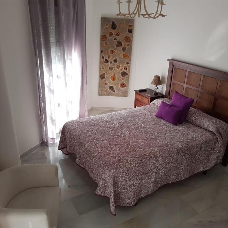 Hostal Tilos - Double or Twin Room - 22