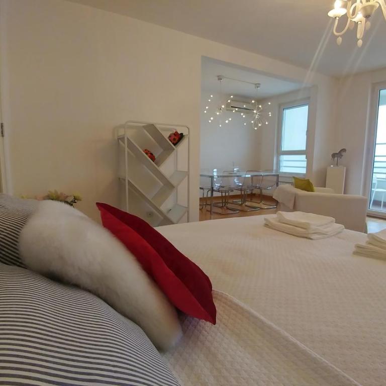 Belvil 1 - Apartman sa Pogledom na Vrt - 34