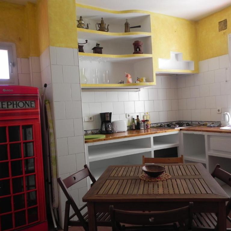 Spacious Penthouse with Large Terrace in Malasaña - Apartment with Terrace - 55