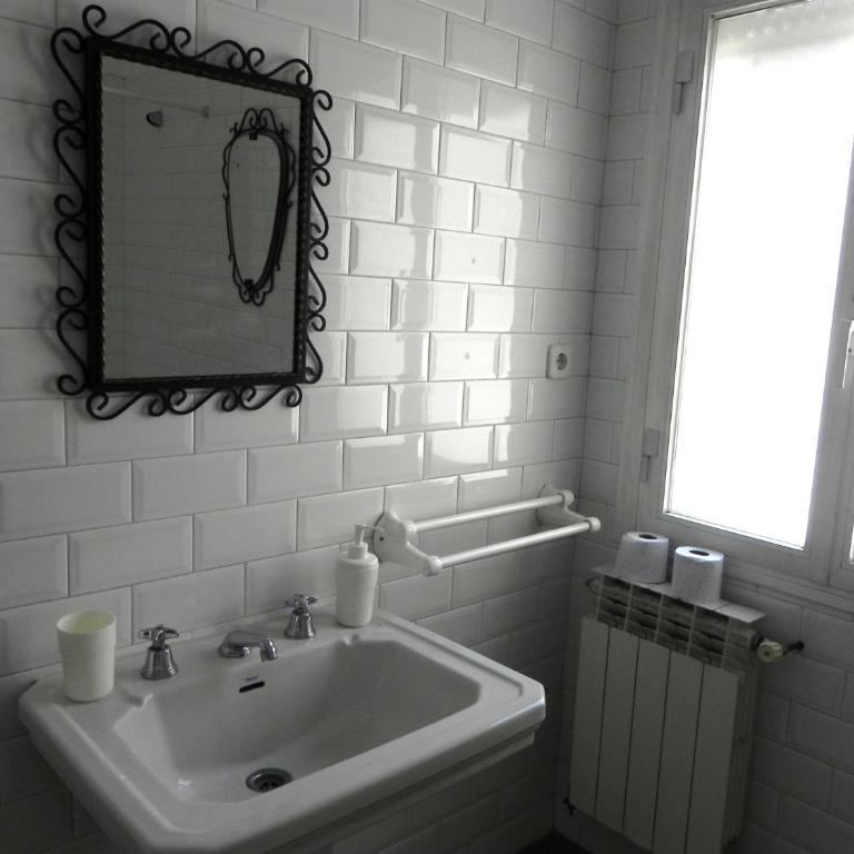 Spacious Penthouse with Large Terrace in Malasaña - Apartment with Terrace - 63