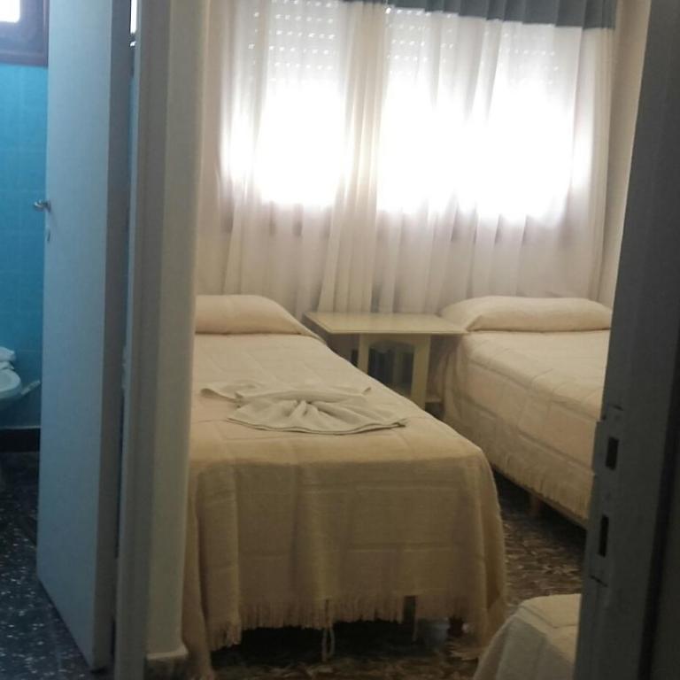 Hotel Verona - Twin Room - 2