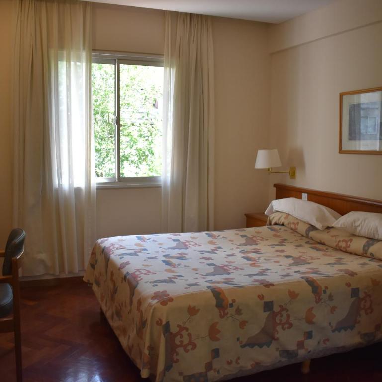 Hotel Cervantes - Habitación Doble Estándar - 2 camas - 10