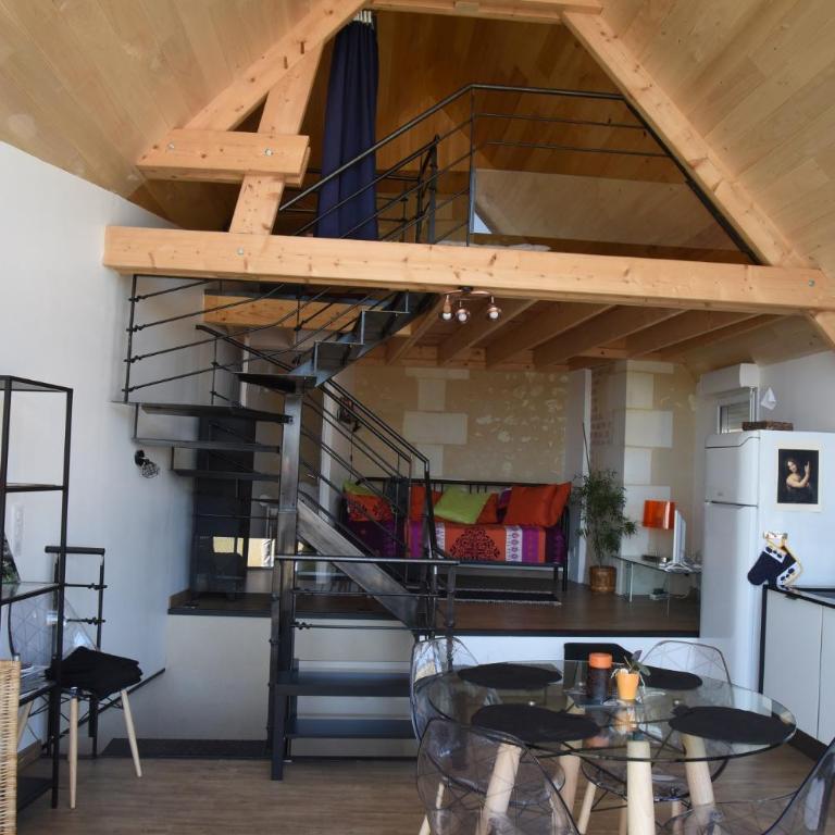 Maison centre ville avec parking, jardin, vue, AC, Le Point de vue de Leonard - Two-Bedroom House - 6