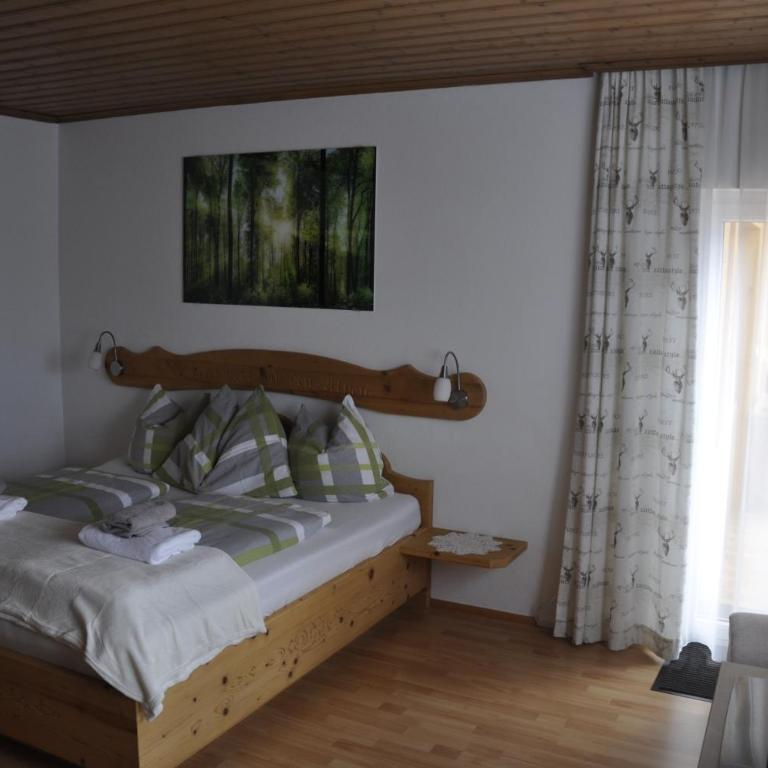 Haus Voithofer - Dreibettzimmer mit Bergblick - 8