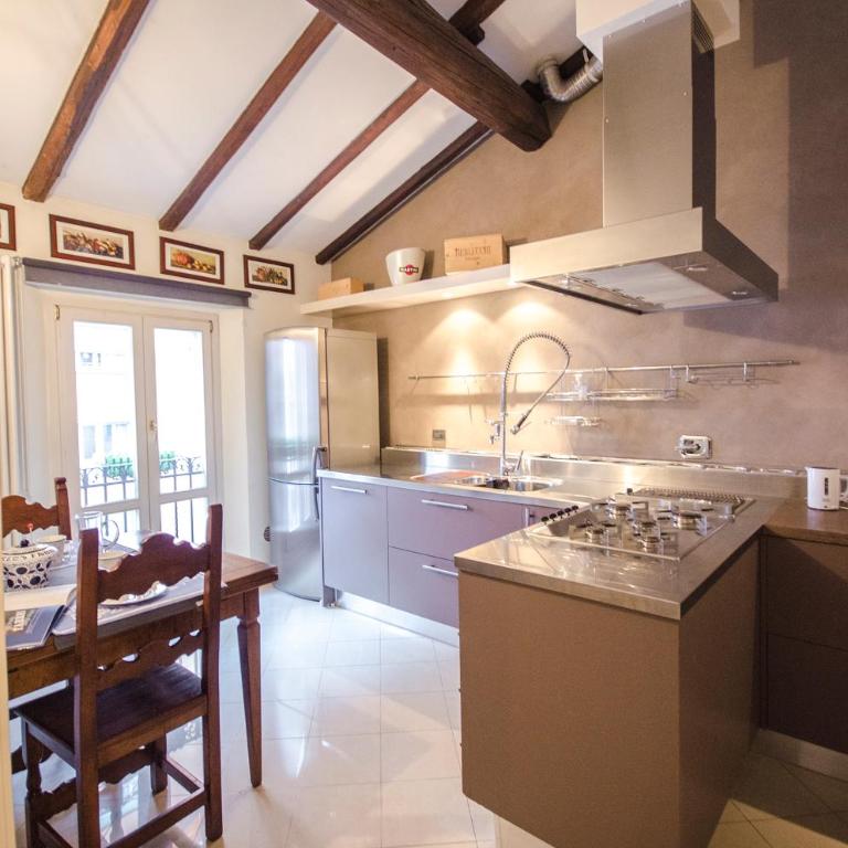 RR 108 - Duplex Apartment - 30