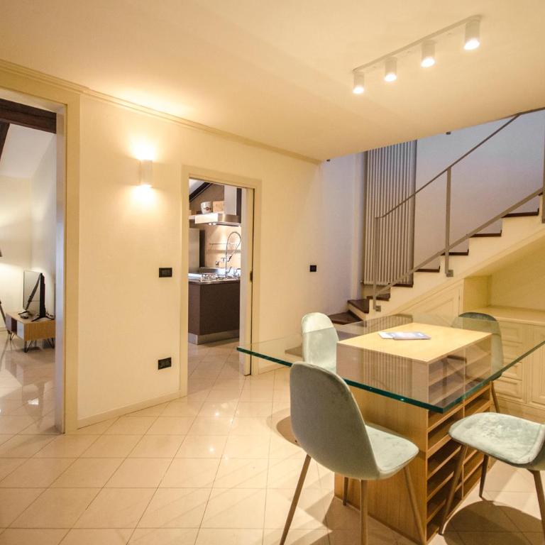 RR 108 - Duplex Apartment - 8