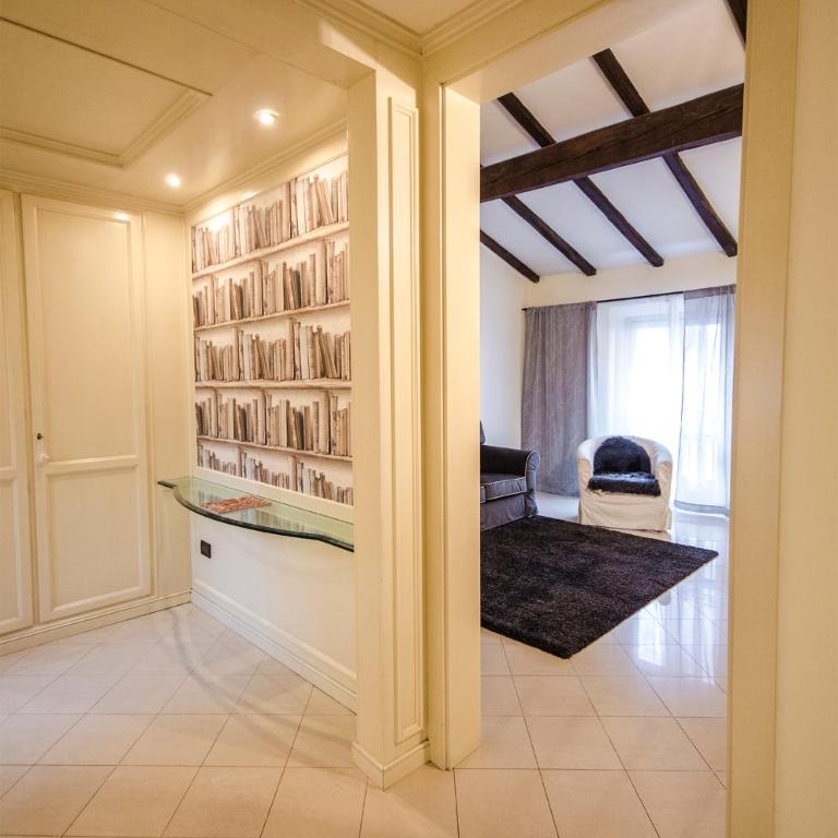 RR 108 - Duplex Apartment - 10