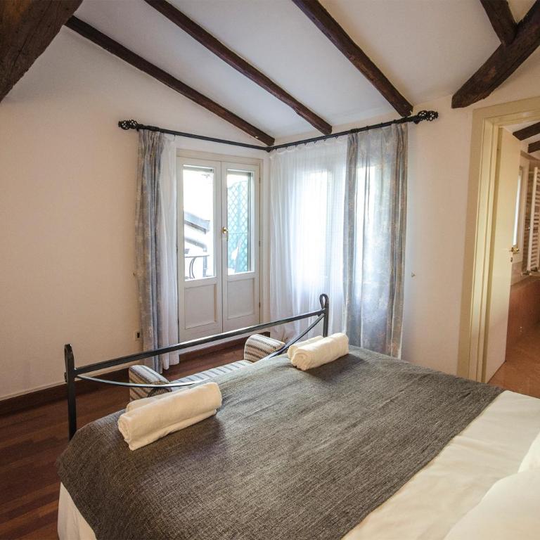 RR 108 - Duplex Apartment - 44