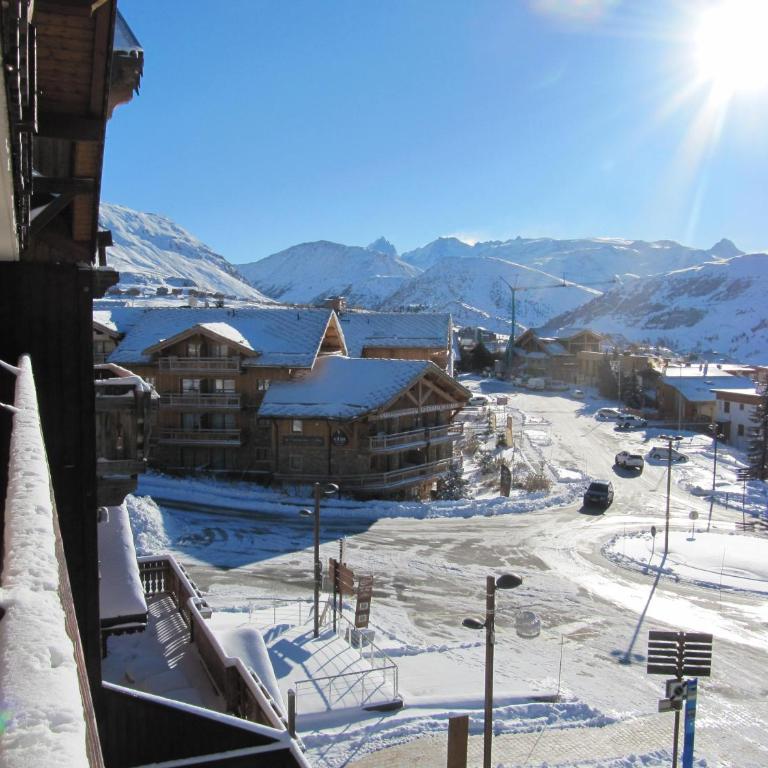 Hotel Les Bruyères - Chambre Double ou Lits Jumeaux Supérieure - Vue sur Montagnes - 3