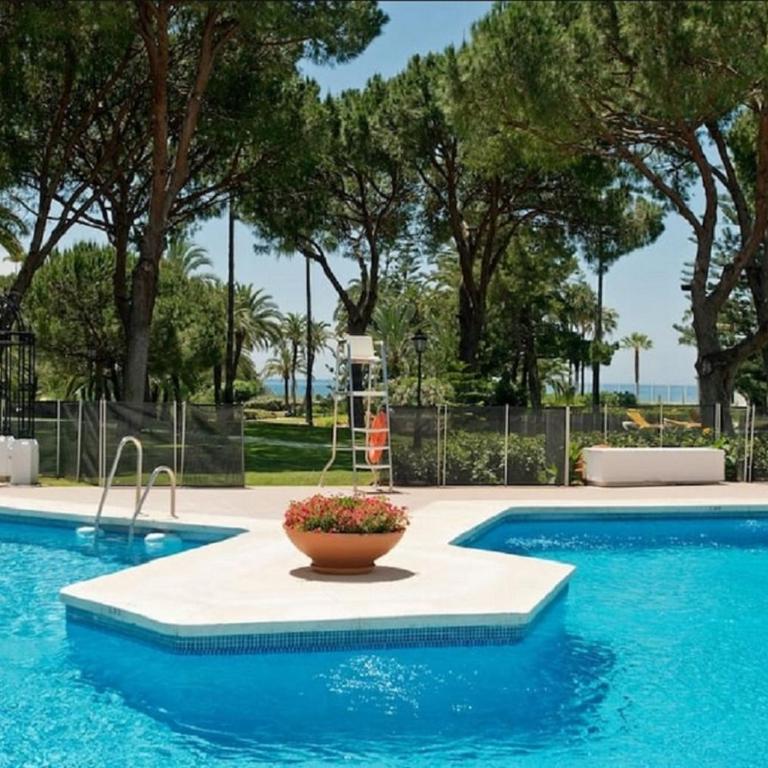 MARBELLA HOME RENTALS - Beachfront Luxury Apartment, 5BR Playas del Duque - Apartamento Deluxe - 19