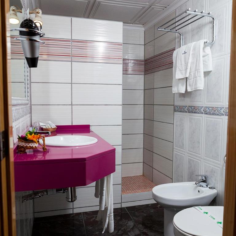 Hotel Guadalquivir - Habitación Doble - 1 o 2 camas - 6