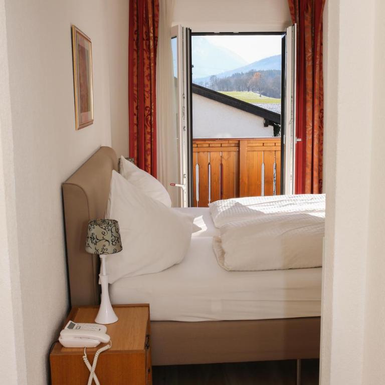 Hotel Sonnenhof - bed & breakfast & appartements - Standard Doppelzimmer mit Balkon - 13