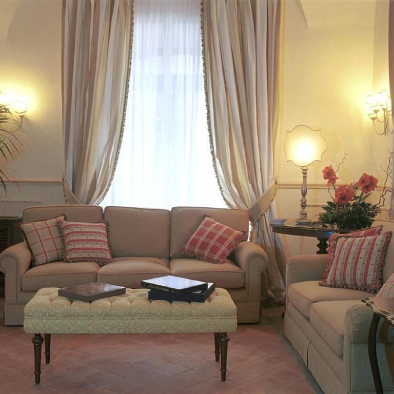 Hotel La Ville - Classic Double or Twin Room - 9
