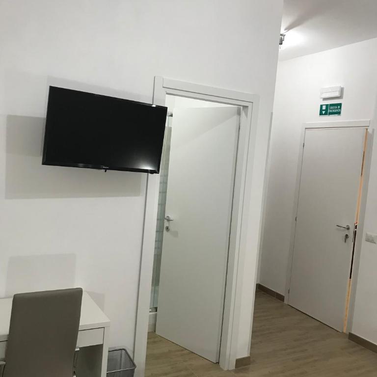 Juna's guest house - Double Room with Private Bathroom - 30