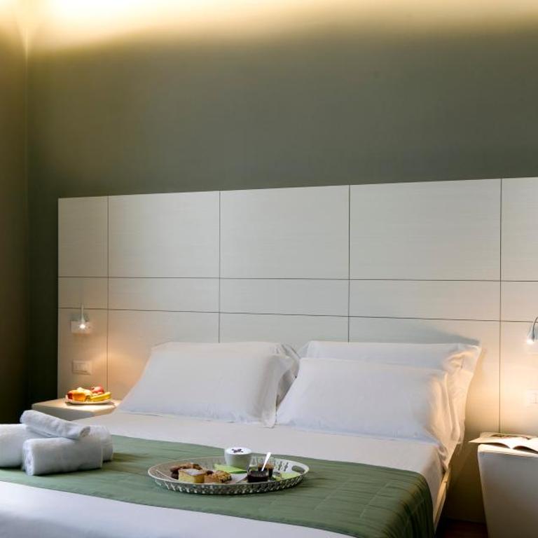 Navigliotel 19 - Rooms & Suites - Camera Superior Matrimoniale/Doppia con Letti Singoli - 11