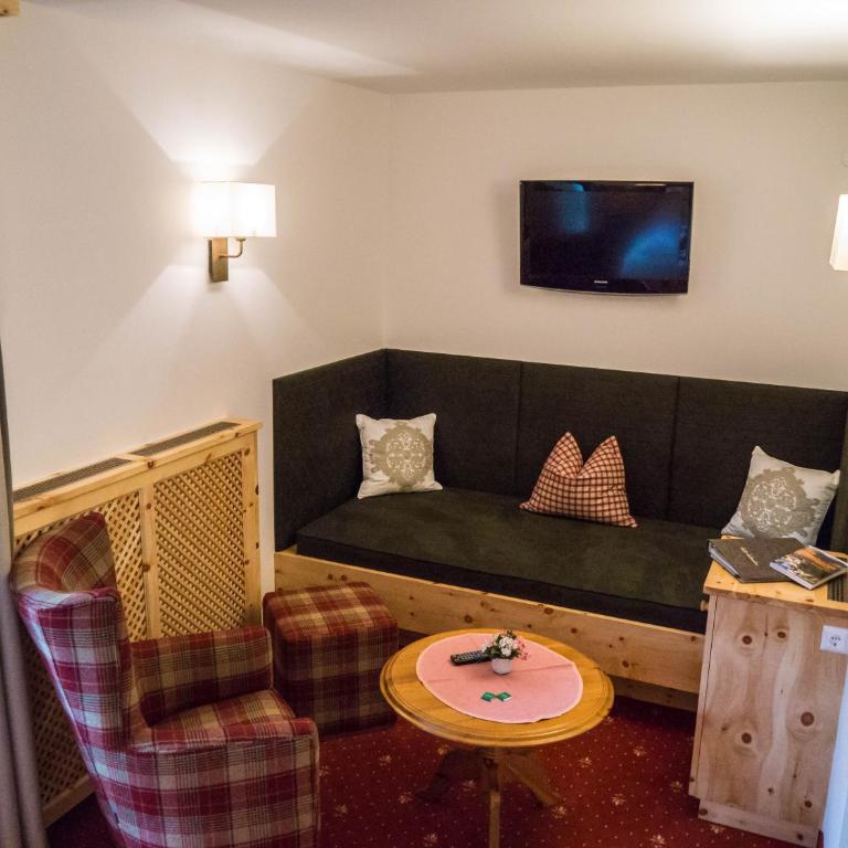 Familienhotel Gasthof Hinteregger - Doppelzimmer - 6