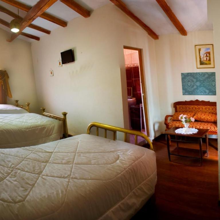 Hotel Museo Casona Ugarte Leon - Triple Room - 3