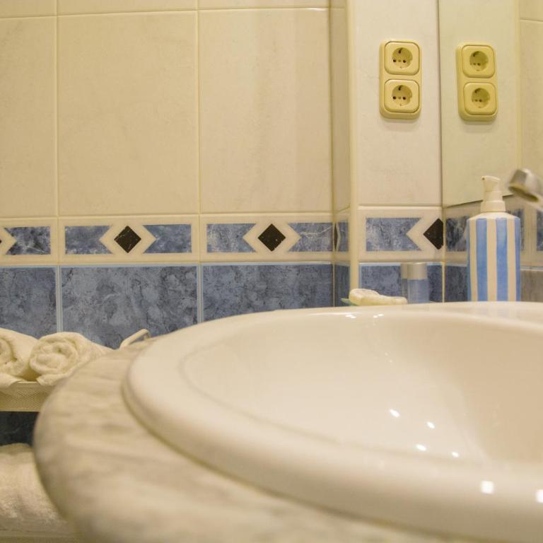 APT GIBRALHORCE SUITE by Malaga Picasso Rentals Selection - Apartamento Superior - 28