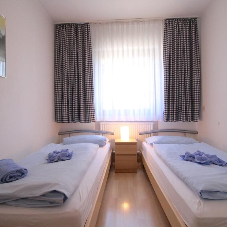 Lindenschlösschen & Schlossgarten - Apartment mit 2 Schlafzimmern - 3