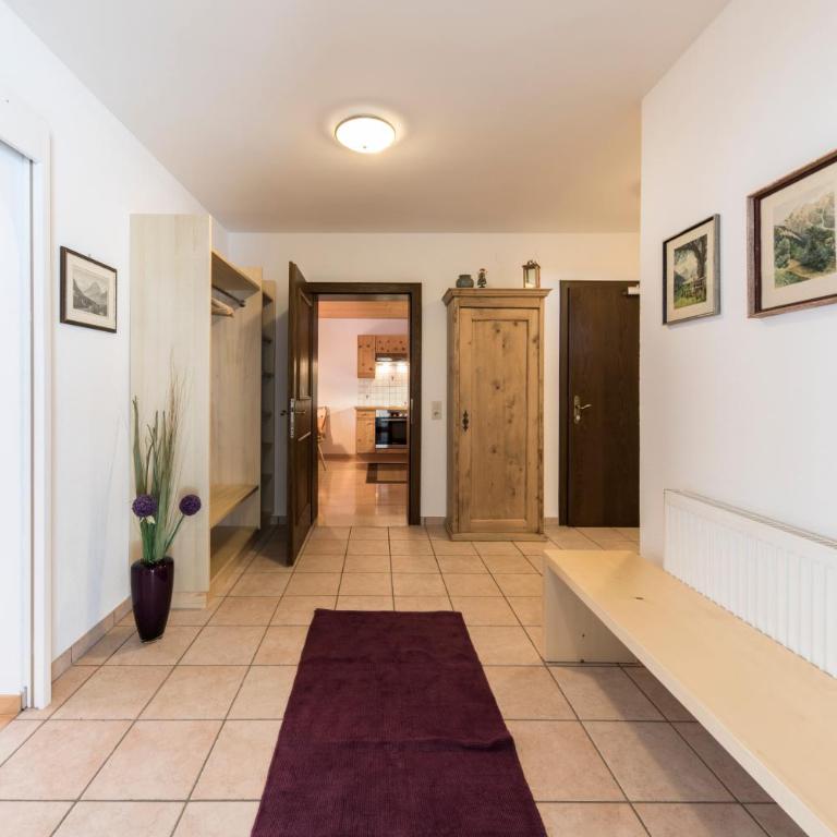 Brandnerhof - Two-Bedroom Apartment - 11