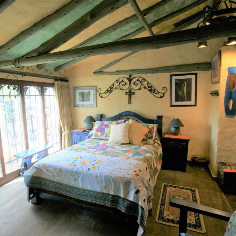 Casa Realidad y Ensueño - Habitación Doble con vistas al jardín - 3