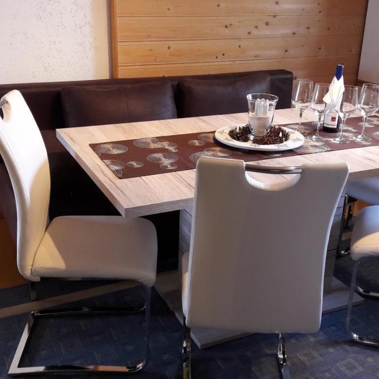 Haus Alex - Apartment mit 2 Schlafzimmern und Balkon - 3