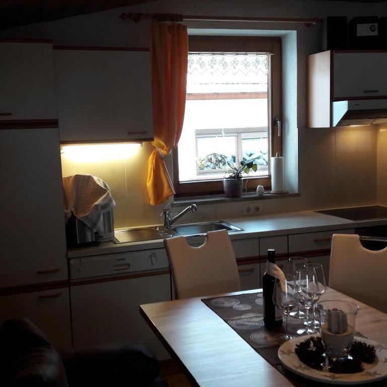 Haus Alex - Apartment mit 2 Schlafzimmern und Balkon - 17