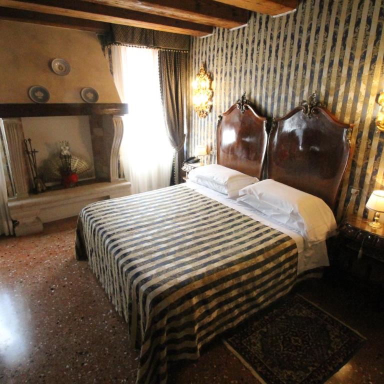 Hotel Palazzo Abadessa - Camera Matrimoniale Deluxe con Vista Giardino - 2