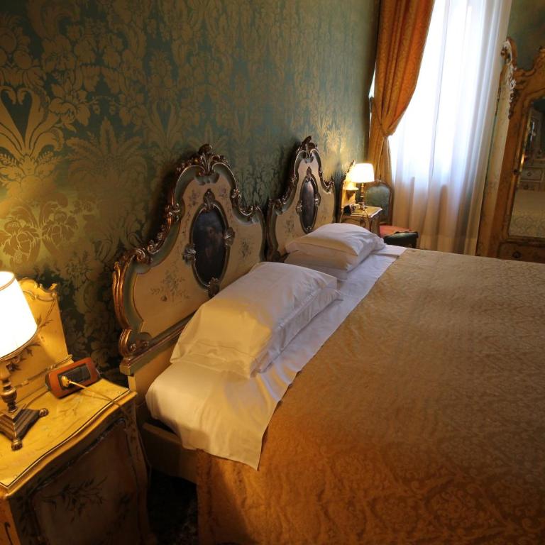 Hotel Palazzo Abadessa - Suite con Vista Canale - 6