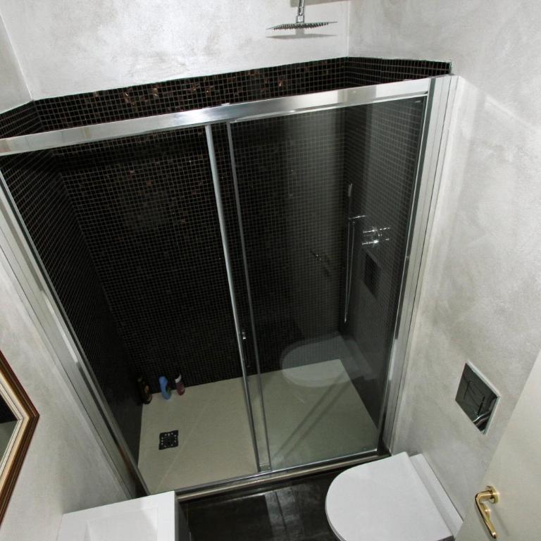 Romeo & Juliet Non-Hotel - Superior Triple Room with Private Bathroom - 27