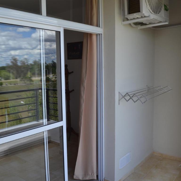 Dpto Horneros - Apartamento con balcón - 12