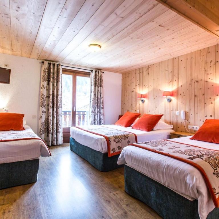 Hotel Les Bruyères - Chambre Quadruple - 1