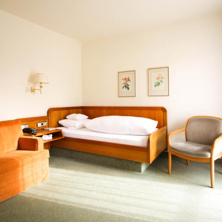 Kurhotel Roswitha - Superior Einzelzimmer mit Balkon - 6