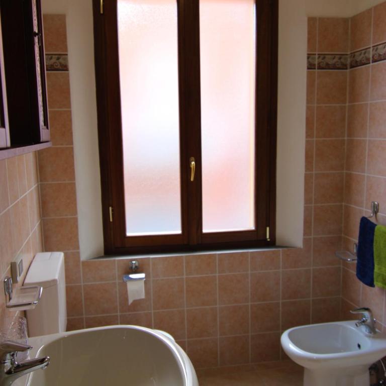 Via di Roma 4 - Appartamento con Balcone - 24