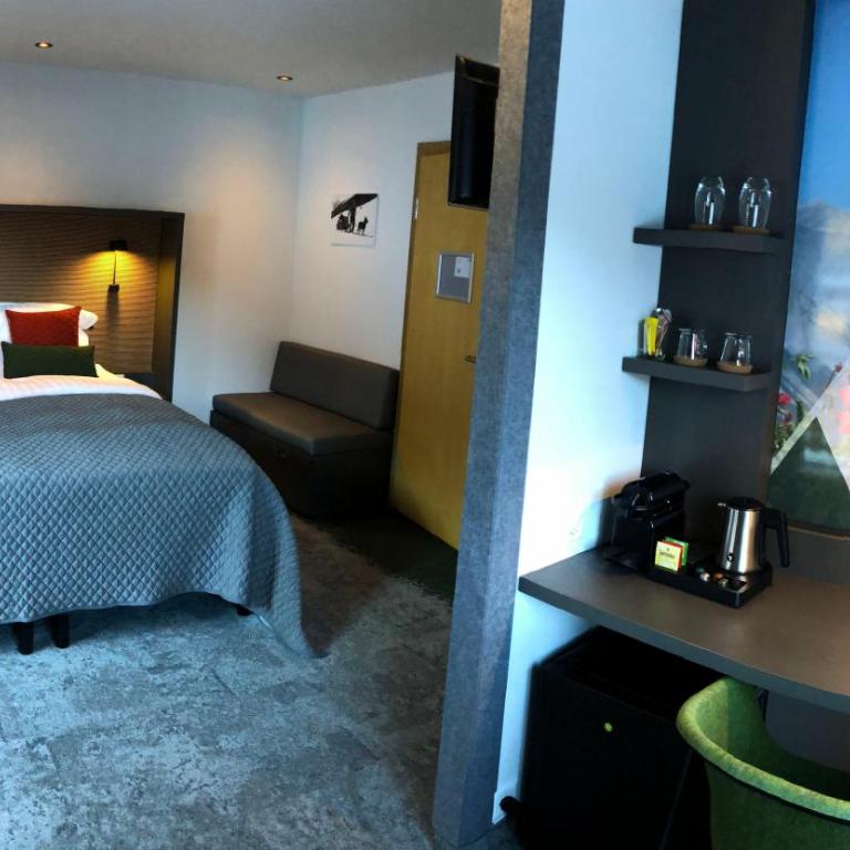 Hotel Les Etagnes - Deluxe Doppel-/Zweibettzimmer - 2