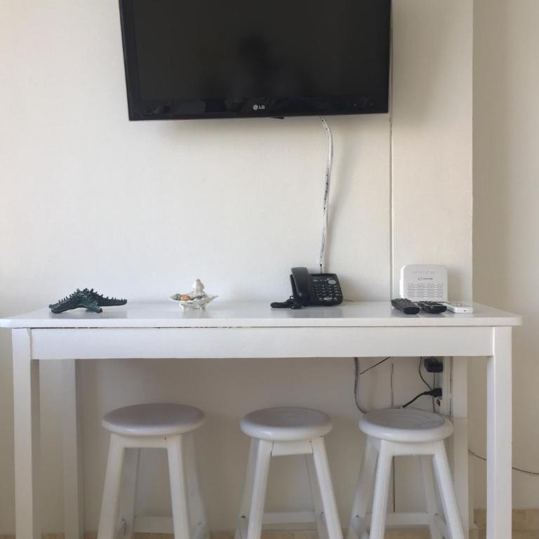 Apartamento con hermosa vista y cerca de playas - Estudio con vistas al lago - 12