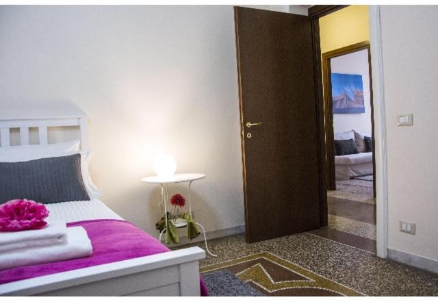 EMI House Re di Roma, Appartamento con 3 camere da letto, 80 mq - Casa con 2 Camere da Letto - 26