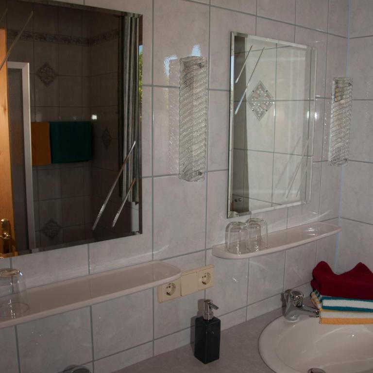 BIO-Bergbauernhof Ederhias - Junior Suite mit Balkon - 5