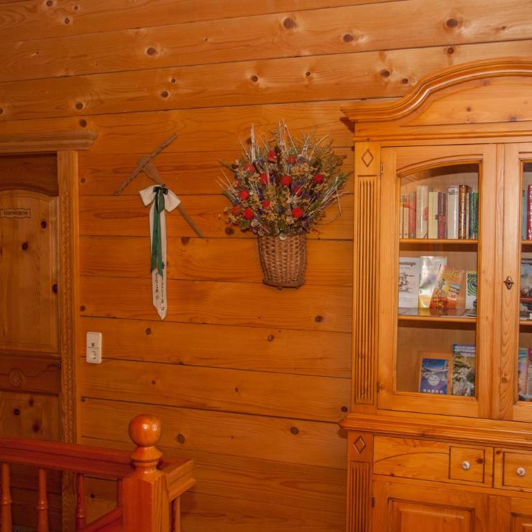 BIO-Bergbauernhof Ederhias - Junior Suite mit Balkon - 2