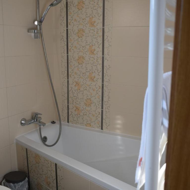 Apartments & Rooms Pia - Deluxe Apartment - 15