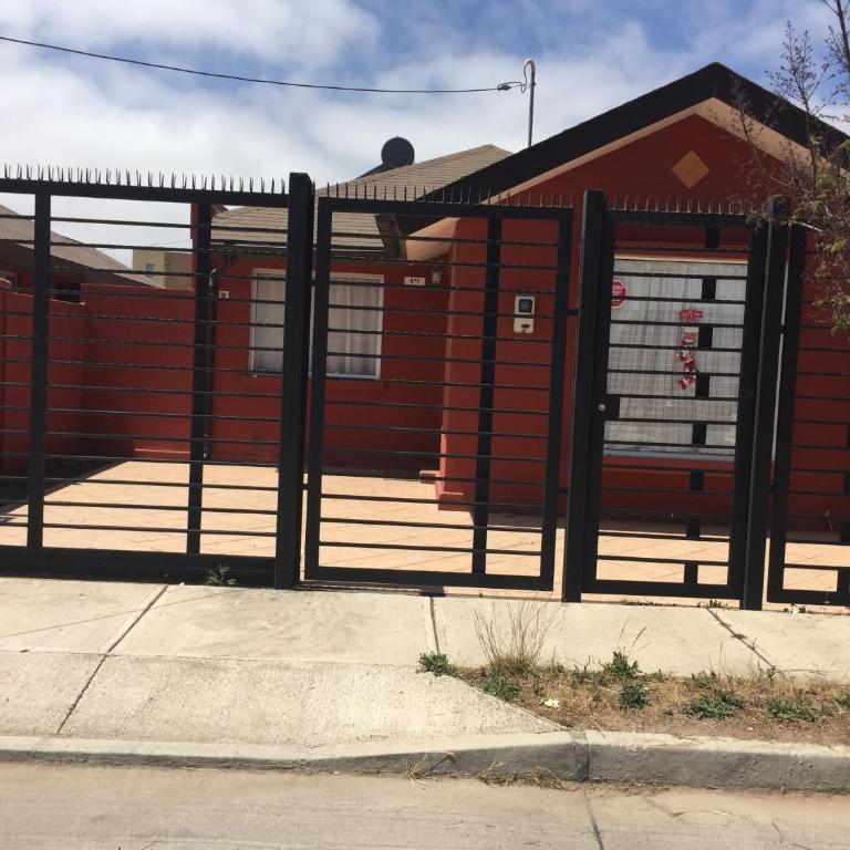 Casa Familiar La Serena - Three-Bedroom Townhouse - 2