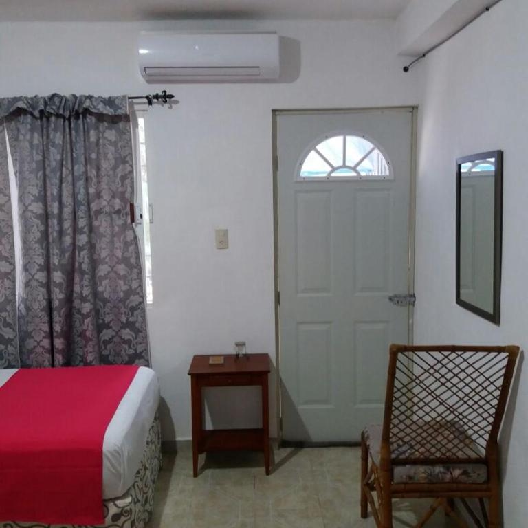 Room in Cancun Stadium - Habitación Doble con vistas al parque - 3