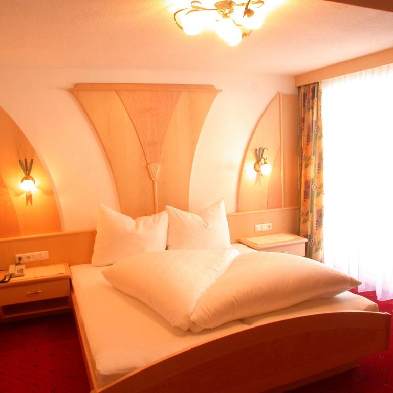 Hotel Garni Pradella - Dreibettzimmer - 3